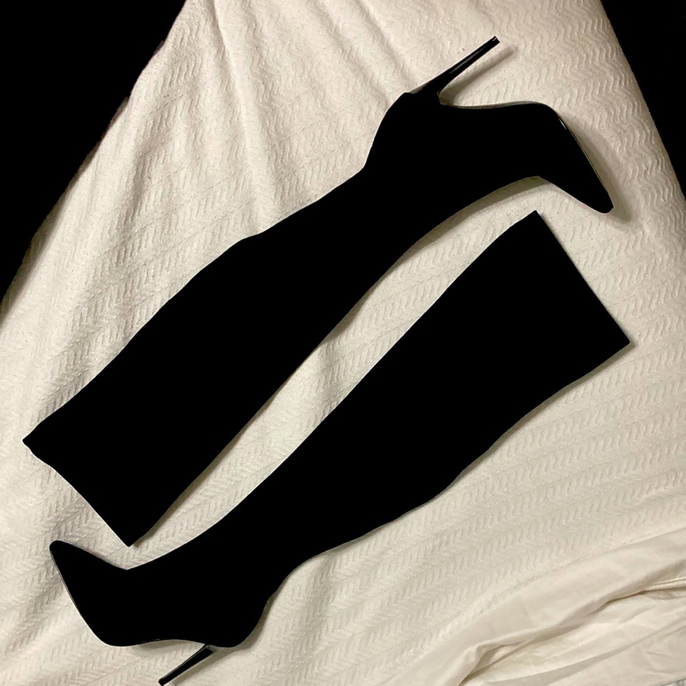 Kendall & Kylie over the knee stretch boots 7.5 *like new